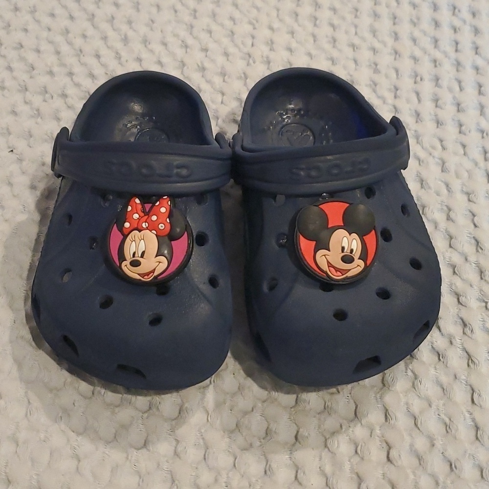 Crocs Size C 4-5 (#1)